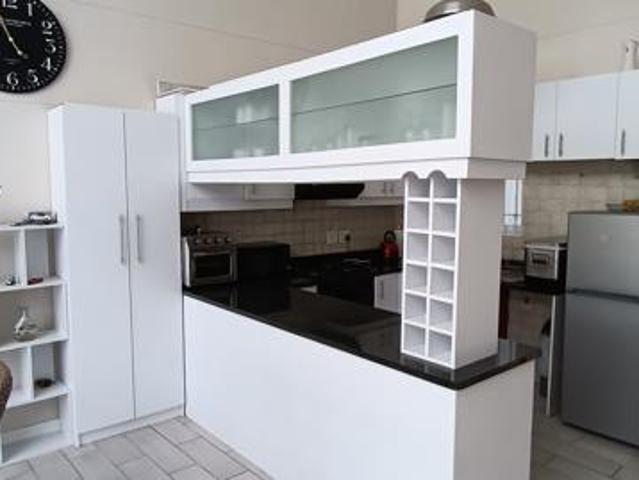 Apartment for sale in Cape Town, Western Cape