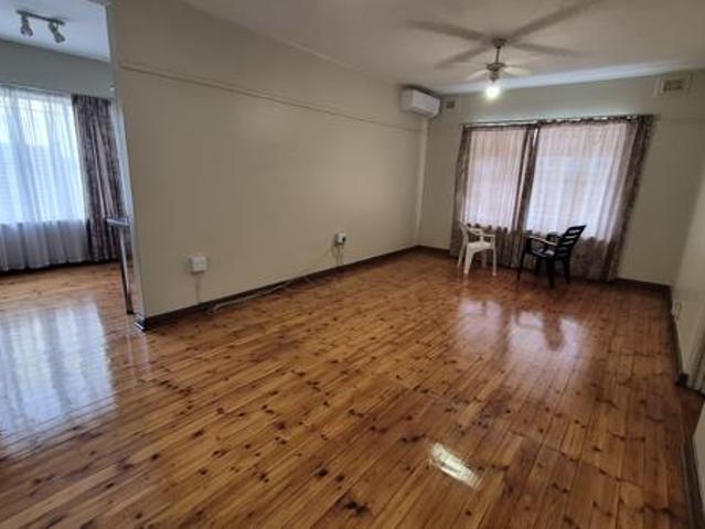 Apartment for rent in Seaview, Kwazulu-natal
