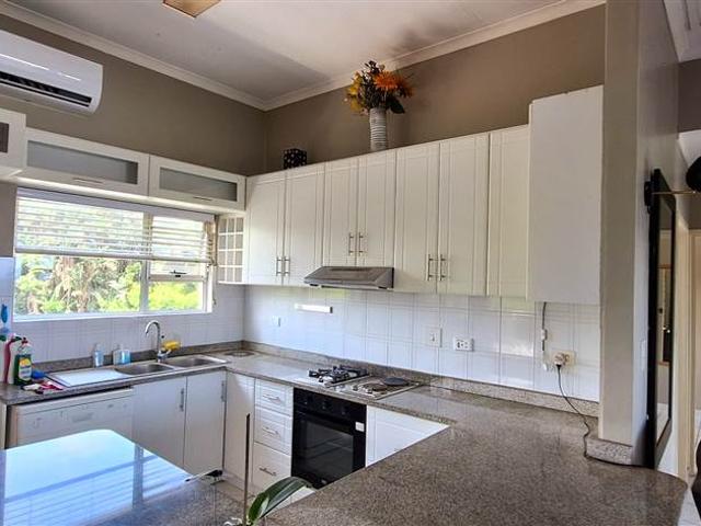 Apartment for sale in Umdloti, Kwazulu-natal