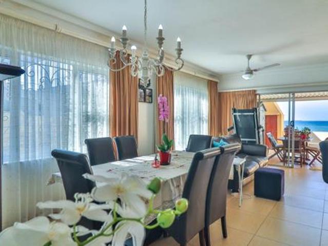 Apartment for sale in Umdloti, Kwazulu-natal