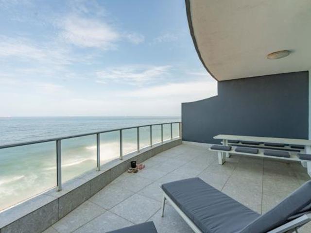 Apartment for sale in Umdloti, Kwazulu-natal