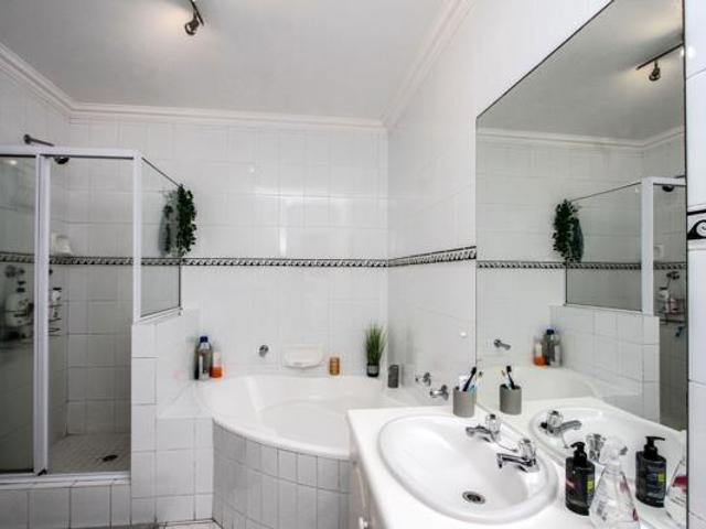 Apartment for sale in Umdloti, Kwazulu-natal