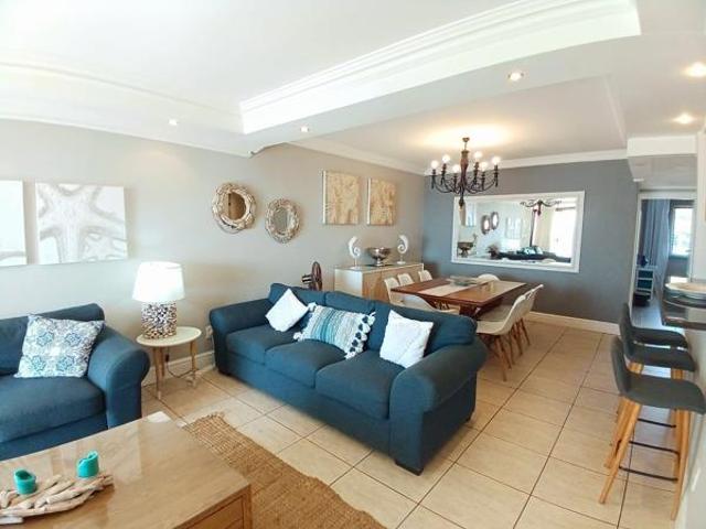 Apartment for sale in Umdloti, Kwazulu-natal