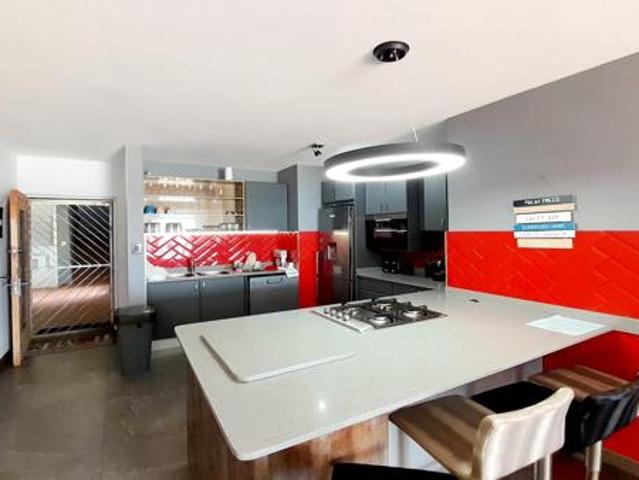 Apartment for sale in Umdloti, Kwazulu-natal