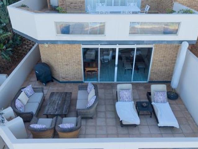 Apartment for sale in Umdloti, Kwazulu-natal