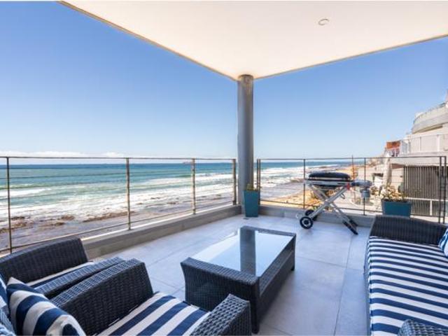 Apartment for sale in Umdloti, Kwazulu-natal