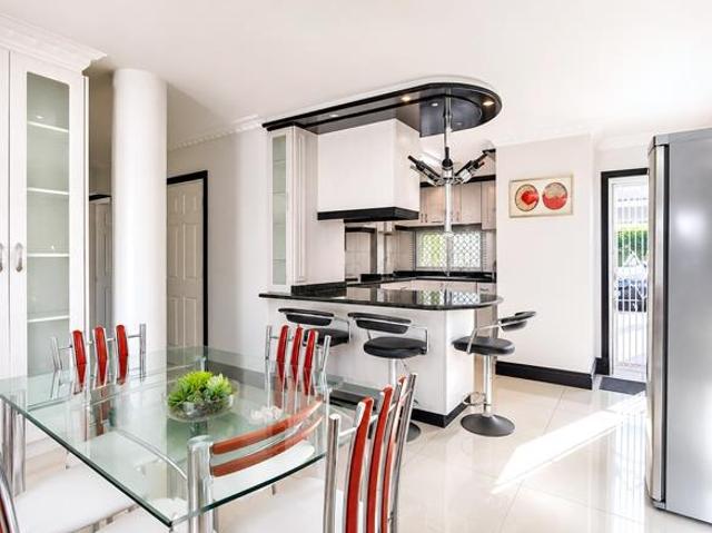 Apartment for sale in Umdloti, Kwazulu-natal