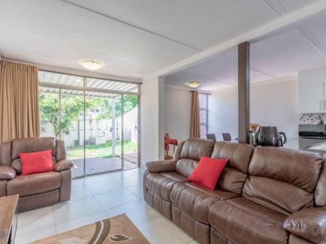 Apartment for rent in Seaview, Kwazulu-natal