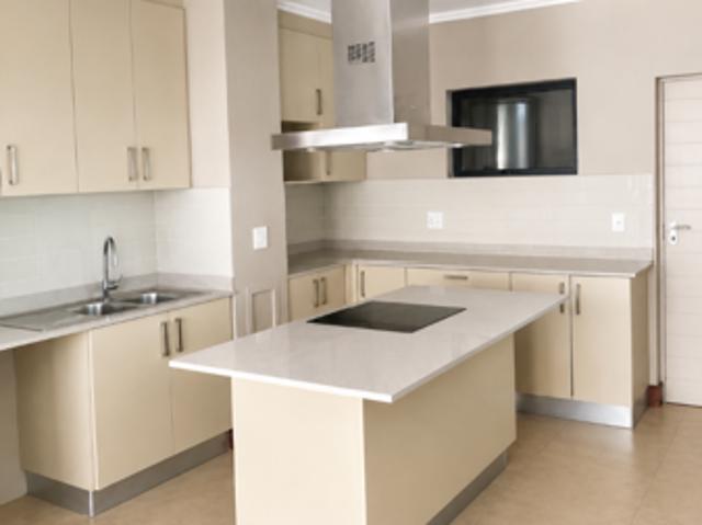 Apartment for rent in Seaview, Kwazulu-natal
