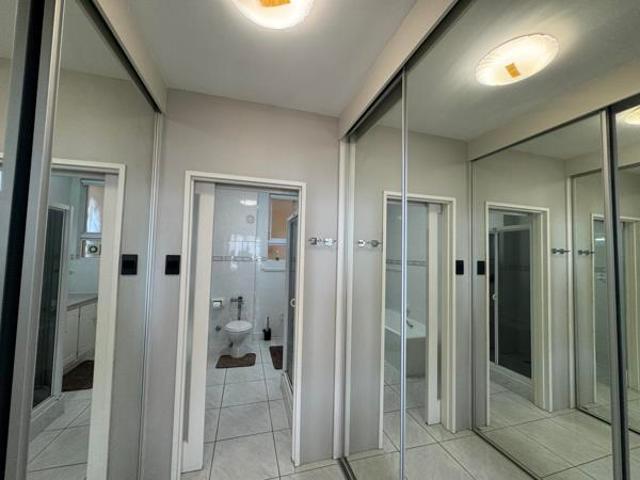 Apartment for rent in Seaview, Kwazulu-natal