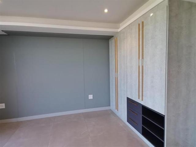Apartment for rent in Seaview, Kwazulu-natal