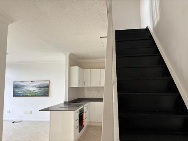 Apartment for rent in Seaview, Kwazulu-natal