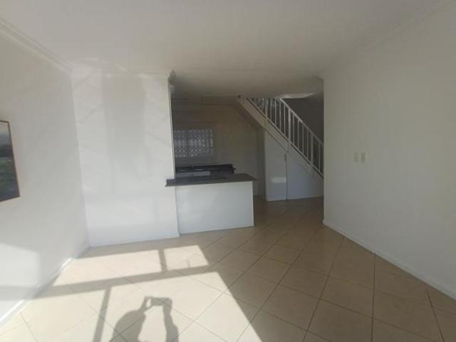 Apartment for rent in Seaview, Kwazulu-natal