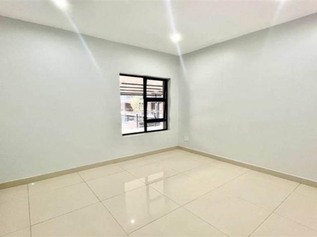 Apartment for sale in Seaview, Kwazulu-natal