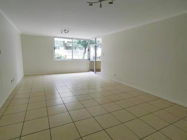 Apartment for rent in Seaview, Kwazulu-natal