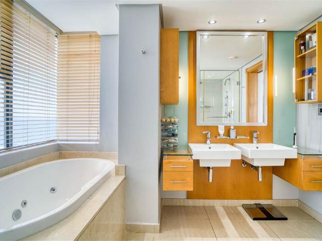 Apartment for sale in Seaview, Kwazulu-natal