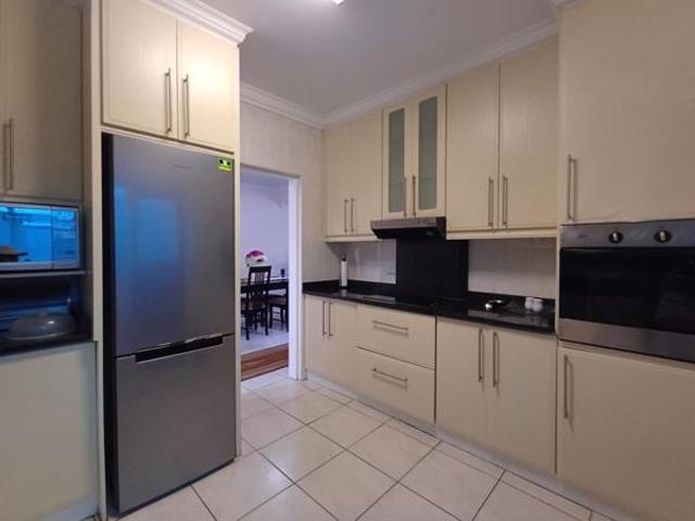 Apartment for rent in Seaview, Kwazulu-natal