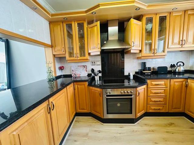 Apartment for rent in Seaview, Kwazulu-natal