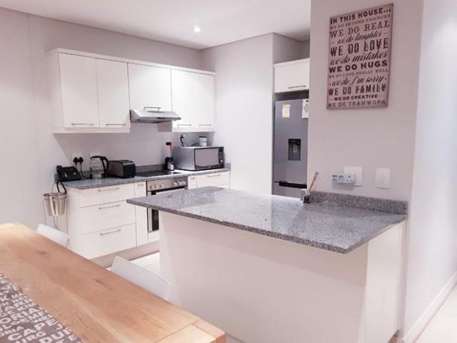 Apartment for rent in Seaview, Kwazulu-natal