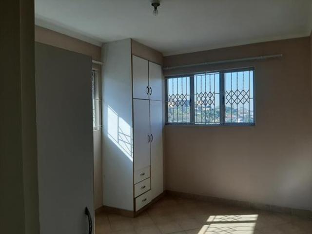 Apartment for rent in Seaview, Kwazulu-natal