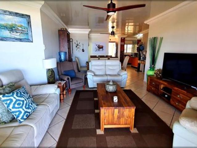 Apartment for sale in Margate, Hibiscus Coast Local Municipality