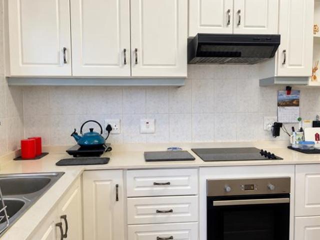 Apartment for sale in Margate, Hibiscus Coast Local Municipality