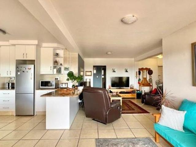 Apartment for sale in Margate, Hibiscus Coast Local Municipality