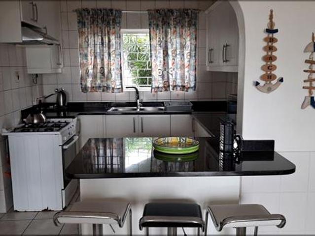Apartment for sale in Margate, Hibiscus Coast Local Municipality