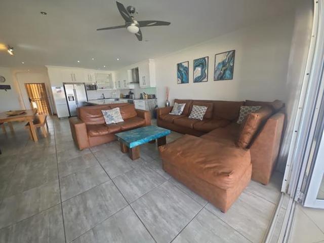 Apartment for sale in Margate, Hibiscus Coast Local Municipality