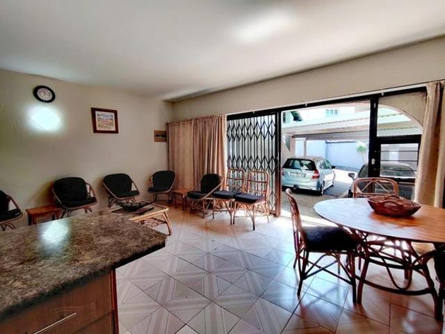 Apartment for sale in Margate, Hibiscus Coast Local Municipality