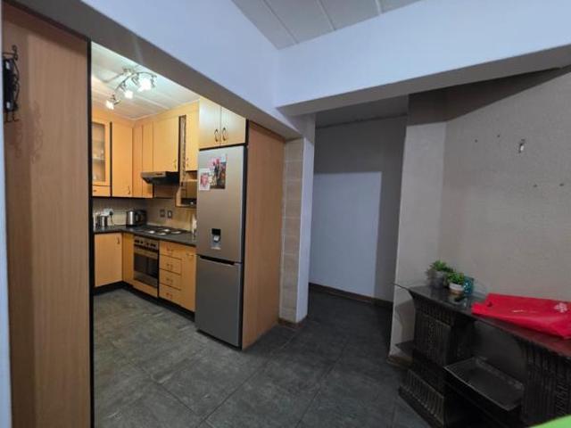 Apartment for sale in Oranjeville, Free State