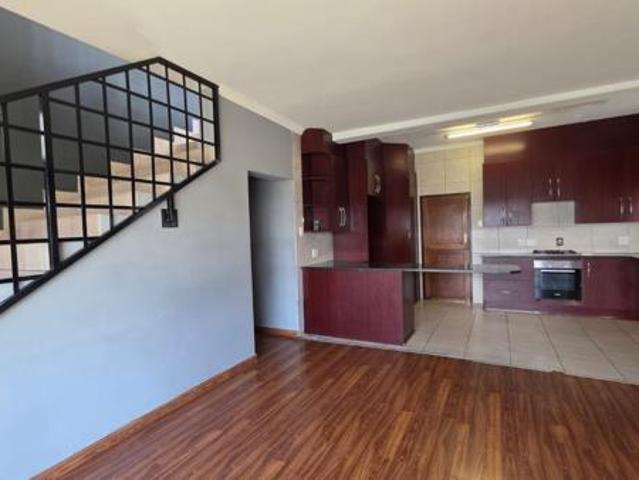 Apartment for sale in Sasolburg, Metsimaholo Local Municipality