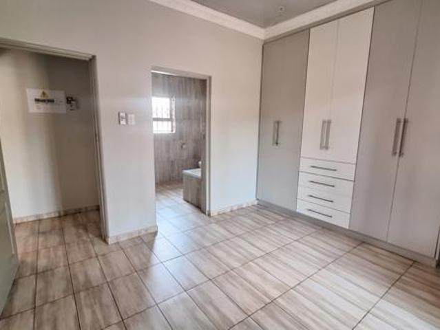 Apartment for rent in Vanderbijlpark, Emfuleni Local Municipality