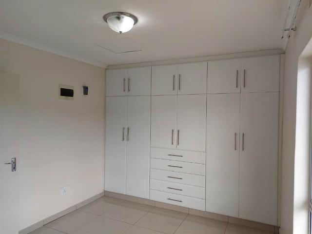 Apartment for sale in Mount Moreland, Kwazulu-natal