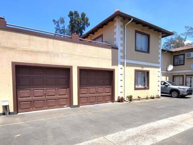 Apartment for sale in Mount Moreland, Kwazulu-natal