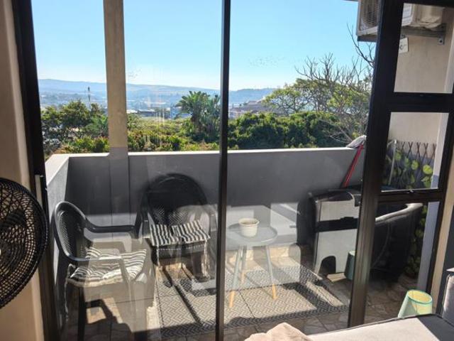 Apartment for sale in Mount Moreland, Kwazulu-natal
