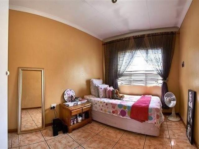 Apartment for sale in Tembisa, Gauteng