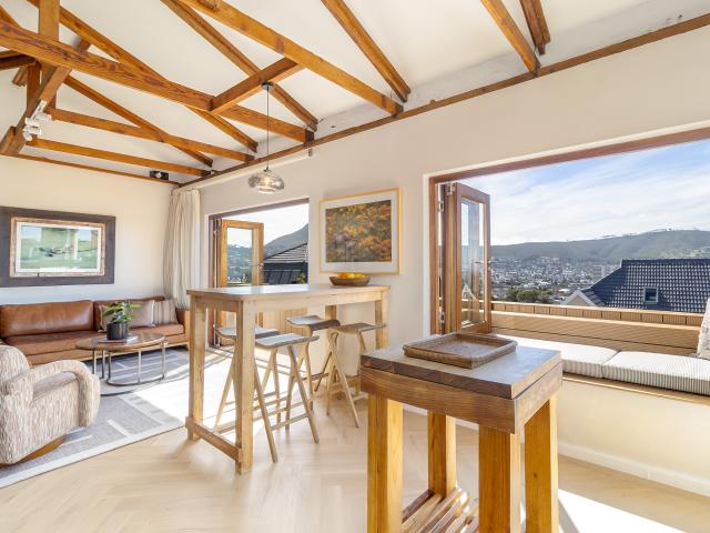 Apartment for sale in Cape Town, City of Cape Town