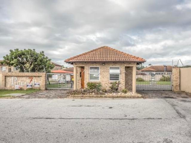 Apartment for sale in Eastern Cape