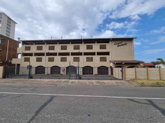 Apartment for sale in Kingsburgh, Kwazulu-natal