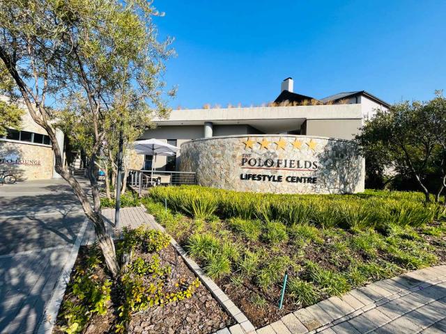 Apartment for sale in Alexandra, Gauteng