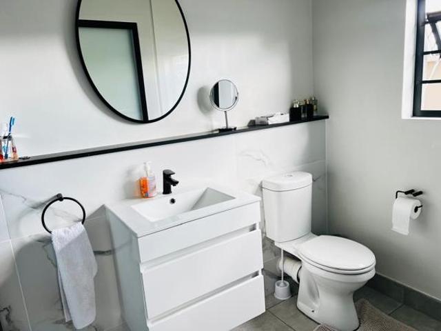 Apartment for sale in Vosloorus, Gauteng