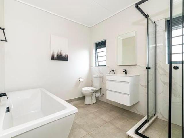 Apartment for sale in Vosloorus, Gauteng