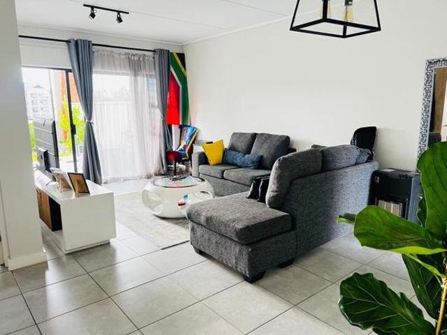 Apartment for sale in Vosloorus, Gauteng