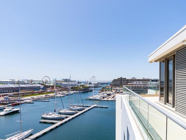 Apartment for rent in Waterfront, Cape Town