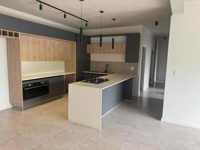 Apartment for rent in Waterkloof, Gauteng