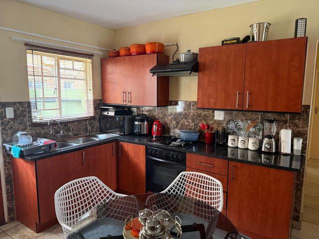 Apartment for sale in Tlhabane, North West