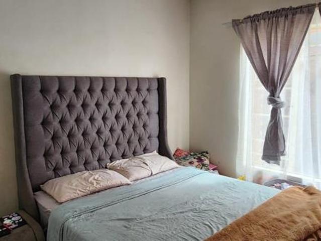 Apartment for sale in Tlhabane, North West