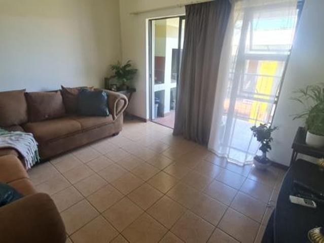 Apartment for sale in Rustenburg Local Municipality, Bojanala Platinum District Municipality