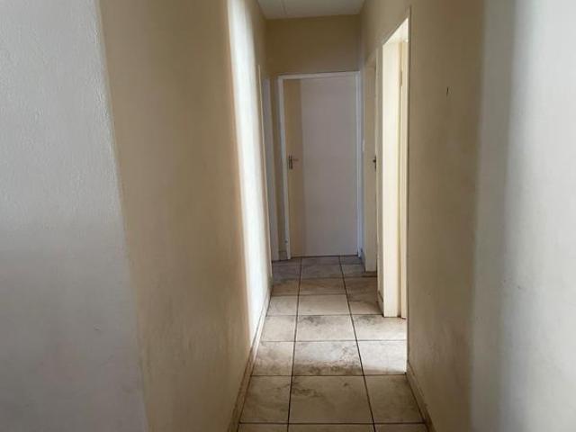 Apartment for sale in Rustenburg Local Municipality, Bojanala Platinum District Municipality